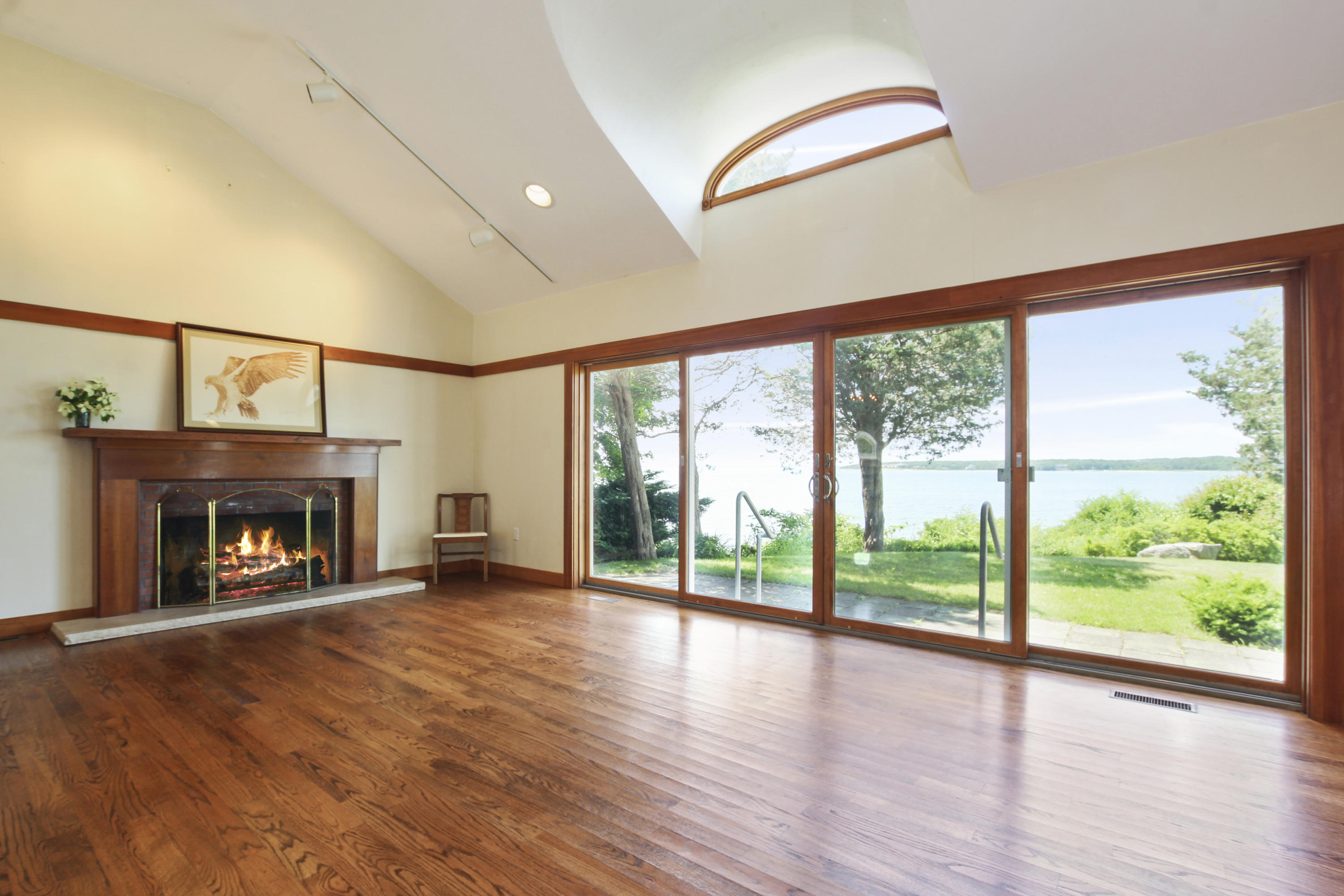 53 Bryant Point Road North Falmouth, MA 02556 - Photo 13 of 28 003-photo-living-room-7216263