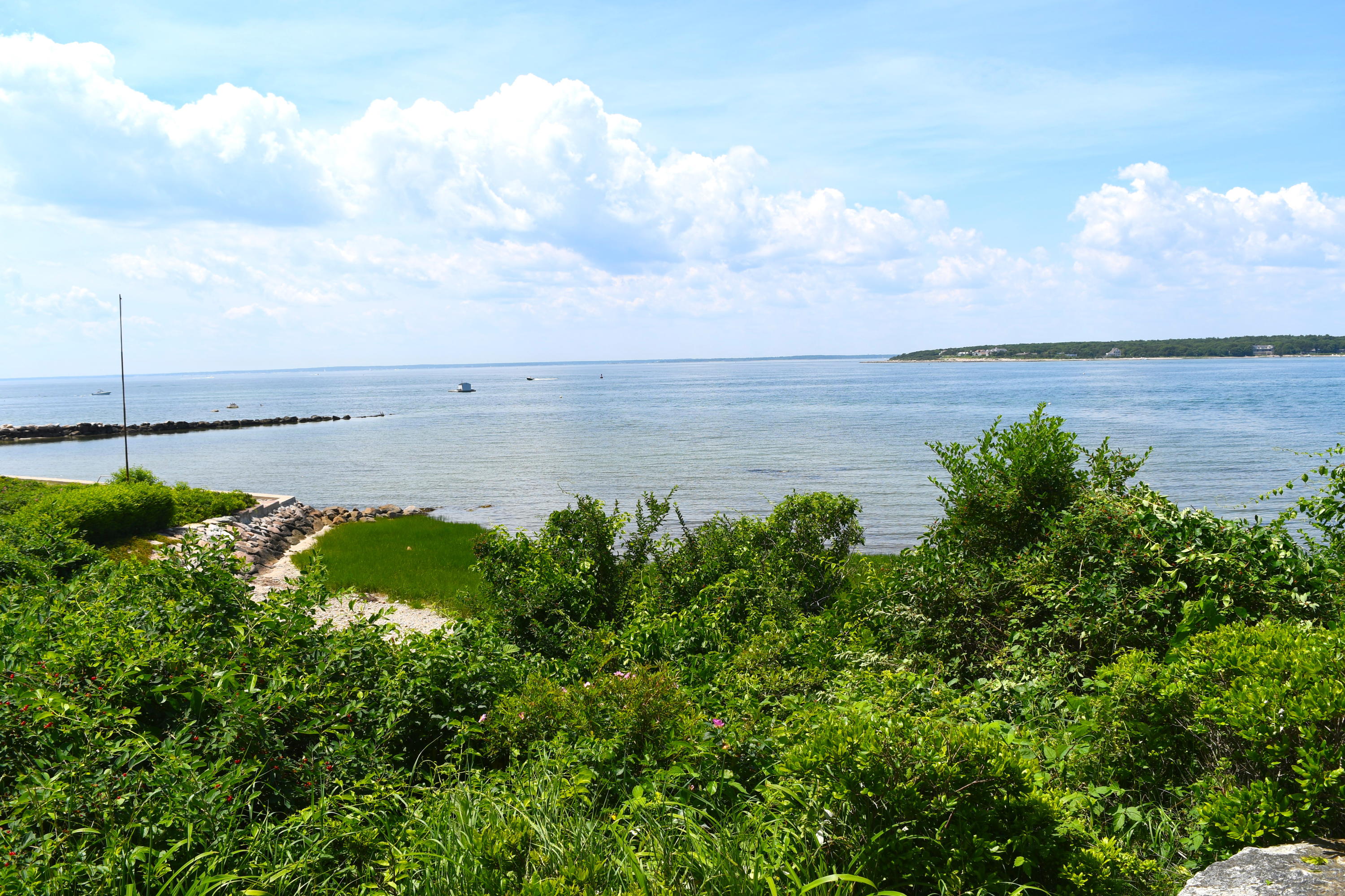 53 Bryant Point Road North Falmouth, MA 02556 - Photo 9 of 28 DSC_0296
