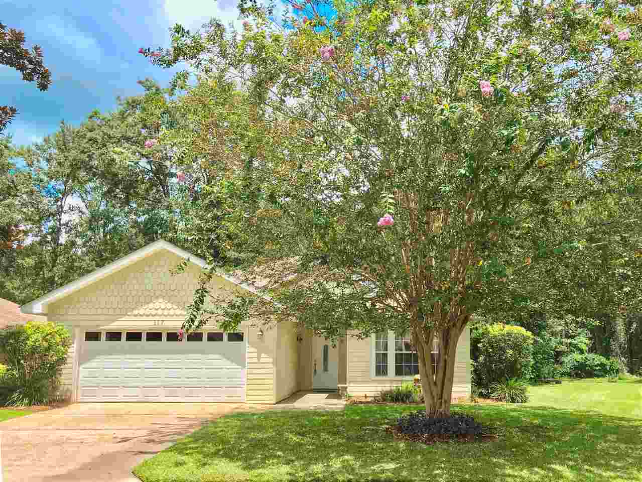 117 Mark Twain Loop Foley, AL 36535 - Photo 1 of 37 Primary