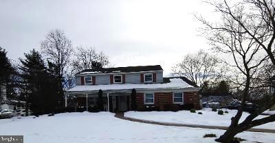 21 Upton Lane Yardley, PA 19067 - Photo 2 of 25