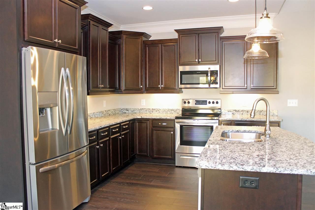 533 Woodcock Road Pelzer, SC 29669 - Photo 4 of 21
