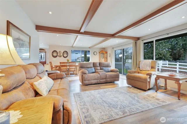 $775,000 | 34810 257th Avenue Southeast, Black Diamond, WA 98010