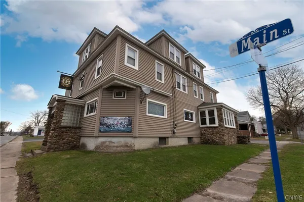 $299,999 | 471 Main Street, Whitestown, NY 13417