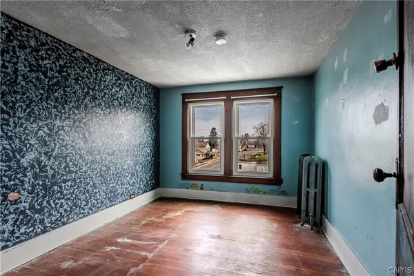 $299,999 | 471 Main Street, Whitestown, NY 13417