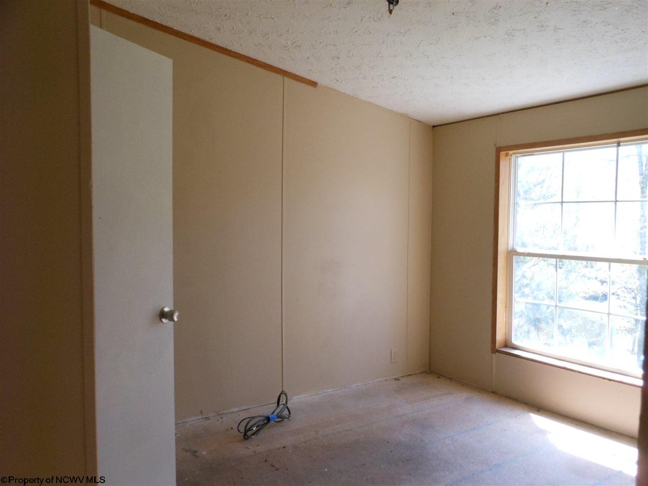 8692 Clarksburg Road Volga, WV 26238 - Photo 6 of 11 Gallery Image 6