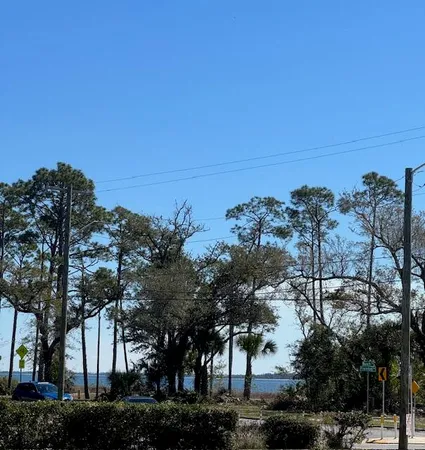 $189,900 | 2100 West Beach Drive, Unit H103, Panama City, FL 32401