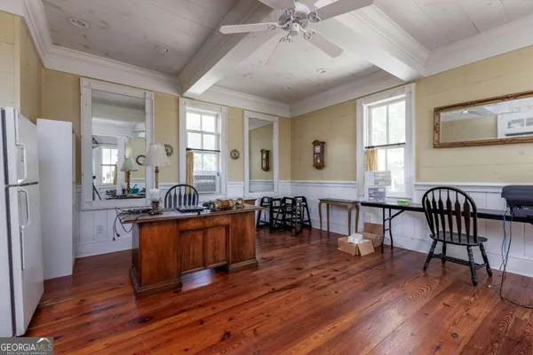 $995,000 | 205 Carolina Street, Dillard, GA 30537