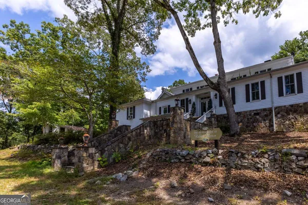 $995,000 | 205 Carolina Street, Dillard, GA 30537