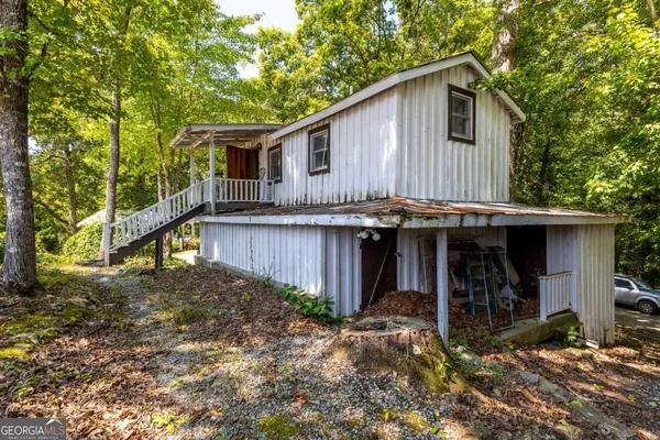 $995,000 | 205 Carolina Street, Dillard, GA 30537