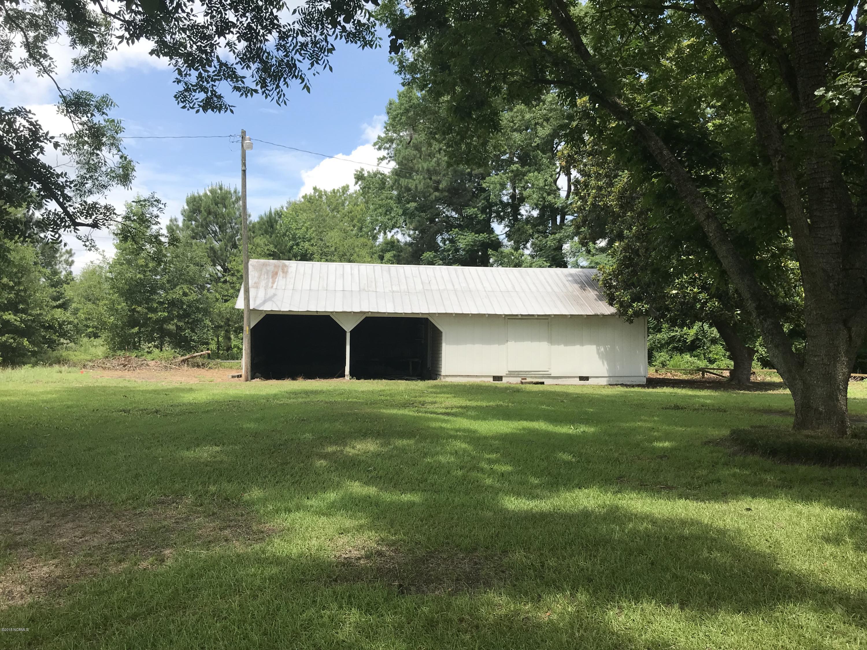 4731 Bonnetsville Road Clinton, NC 28328 - Photo 4 of 15 Workshop/Outbuilding