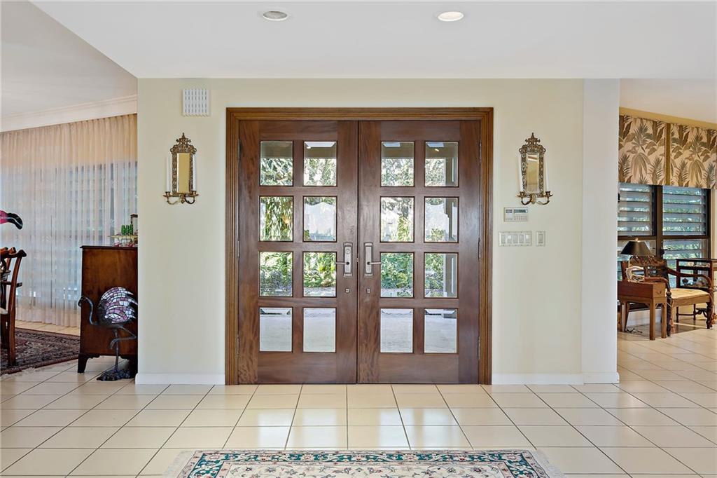 18 Simara Street Stuart, FL 34996 - Photo 6 of 34 Gallery Image 6