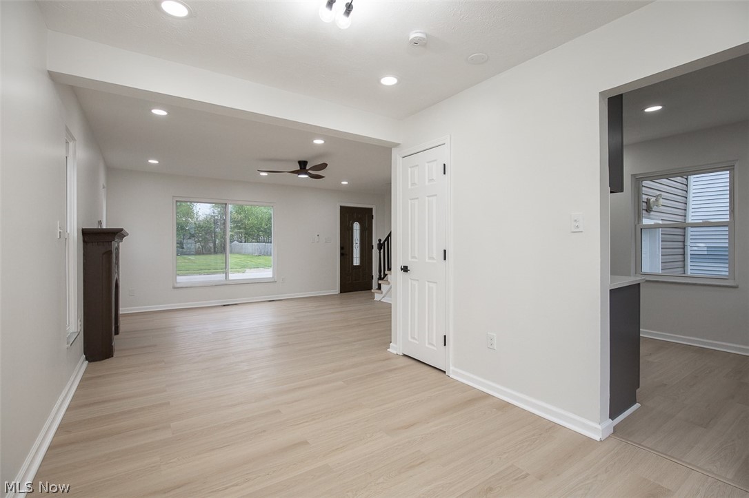 3896 Strandhill Road Cleveland, OH 44128 - Photo 9 of 31 Gallery Image 9