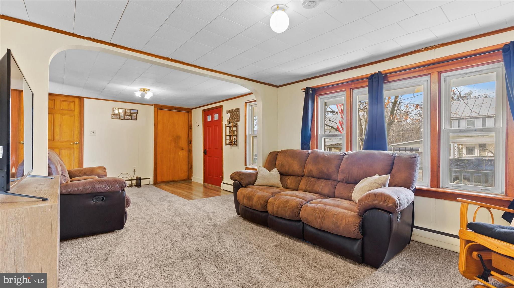 339 Greason Road Carlisle, PA 17015 - Photo 5 of 31 Gallery Image 5