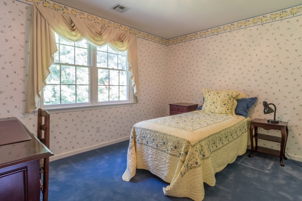 46 Holmes Street Needham, MA 02492 - Photo 13 of 21