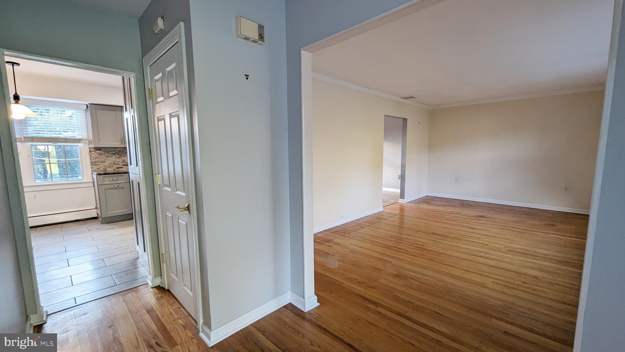 20 Valley View Drive Doylestown, PA 18901 - Photo 4 of 18