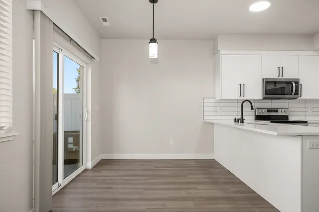 $5,800,000 | 11904-11905 East Spruce Lane, Spokane Valley, WA 99206