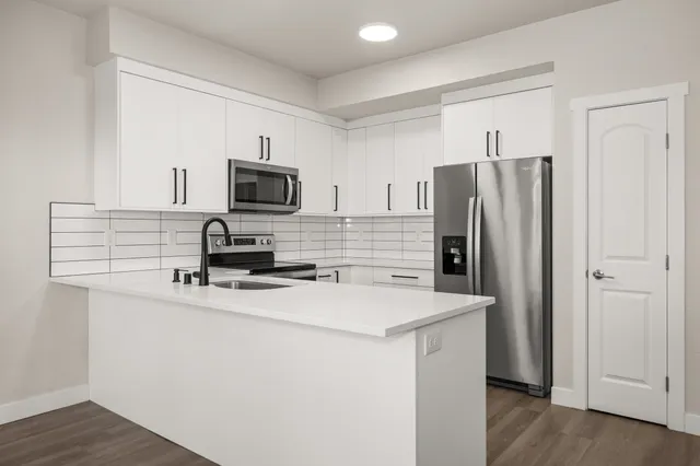 $5,800,000 | 11904-11905 East Spruce Lane, Spokane Valley, WA 99206