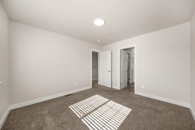 $5,800,000 | 11904-11905 East Spruce Lane, Spokane Valley, WA 99206