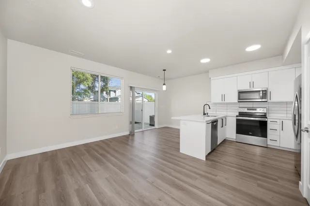 $5,800,000 | 11904-11905 East Spruce Lane, Spokane Valley, WA 99206