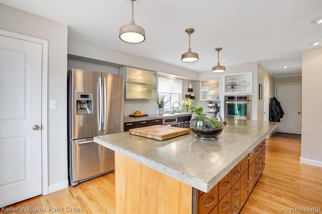 673 Lexington Drive Rochester Hills, MI 48307 - Photo 17 of 45
