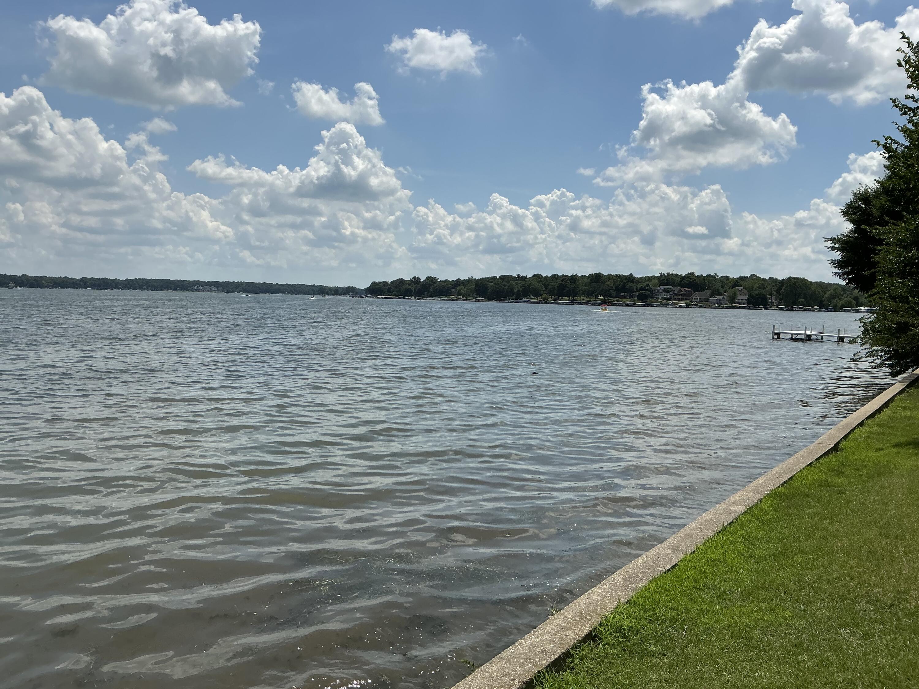 2400 Geneva Street, Unit 1812 Delavan, WI 53115 - Photo 23 of 74 IMG_0426