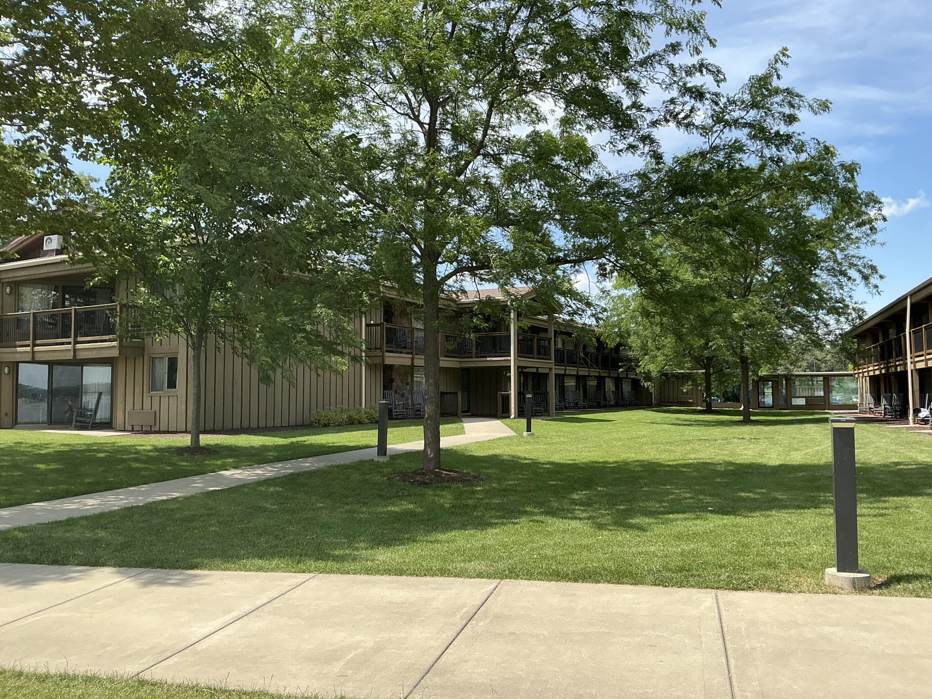 2400 Geneva Street, Unit 1812 Delavan, WI 53115 - Photo 39 of 74 IMG_0429