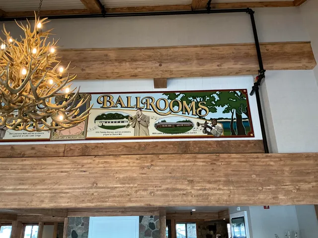 $43,900 | 2400 Geneva Street, Unit 1812, Delavan, WI 53115