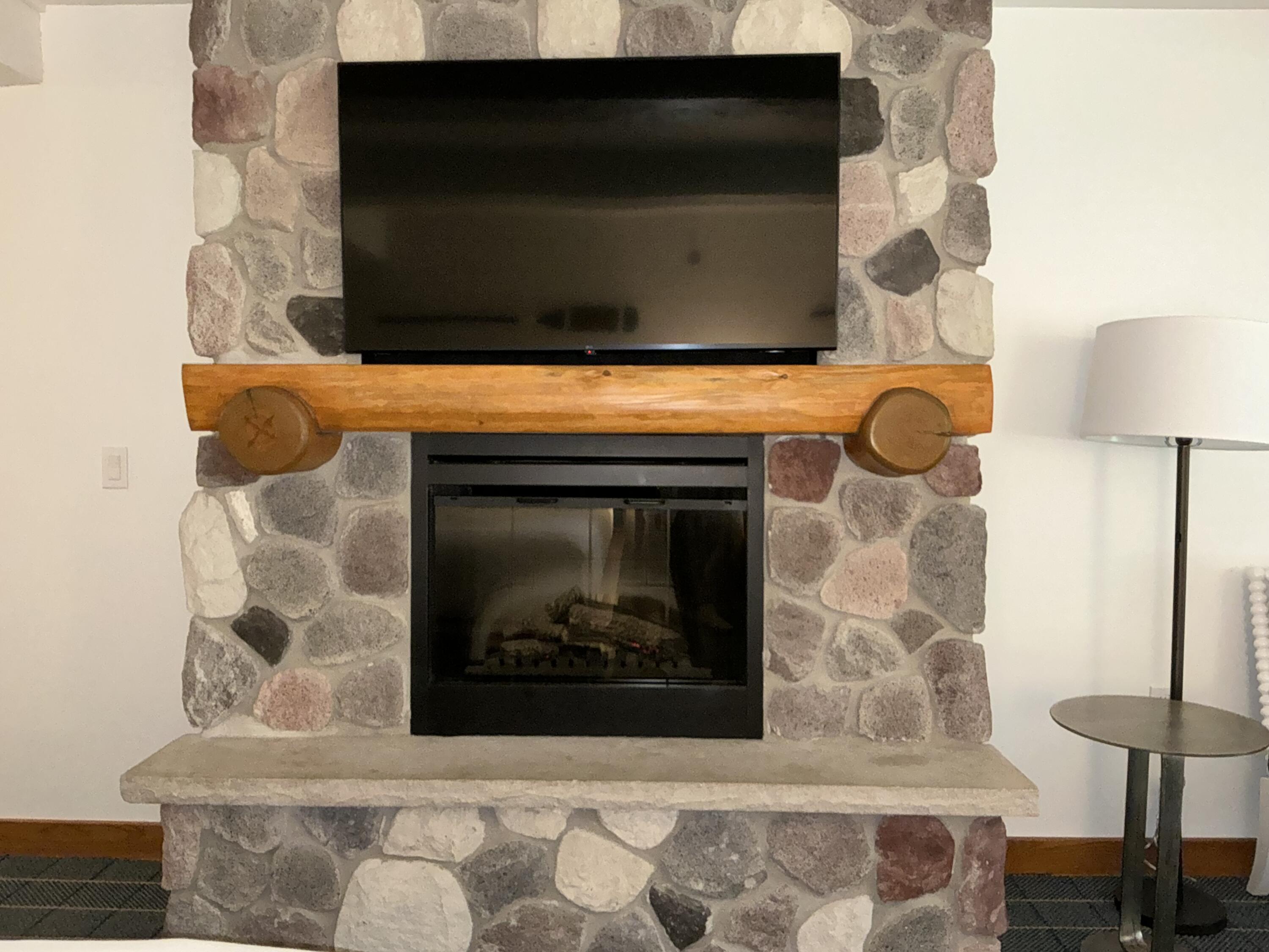 2400 Geneva Street, Unit 1812 Delavan, WI 53115 - Photo 10 of 74 IMG_0435