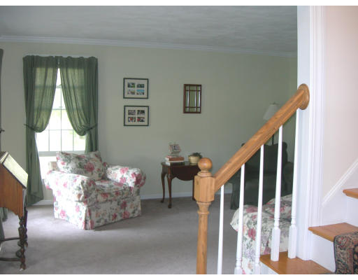 17 Field Street Maynard, MA 01754 - Photo 9 of 18 Gallery Image 9