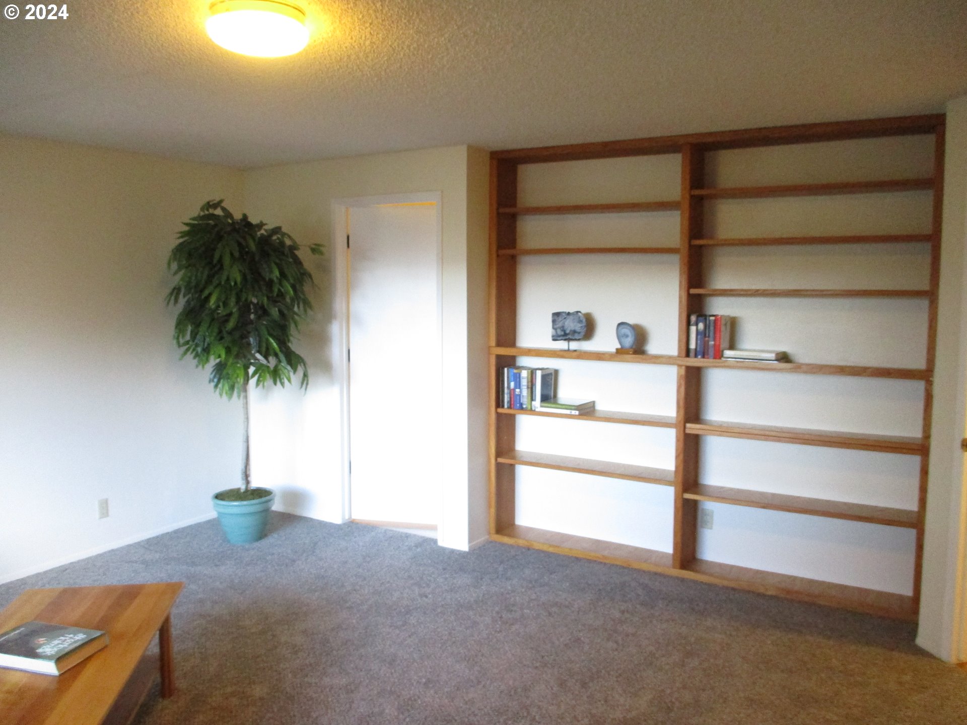 2207 Ridgeway Drive Eugene, OR 97401 - Photo 21 of 27 Bedroom