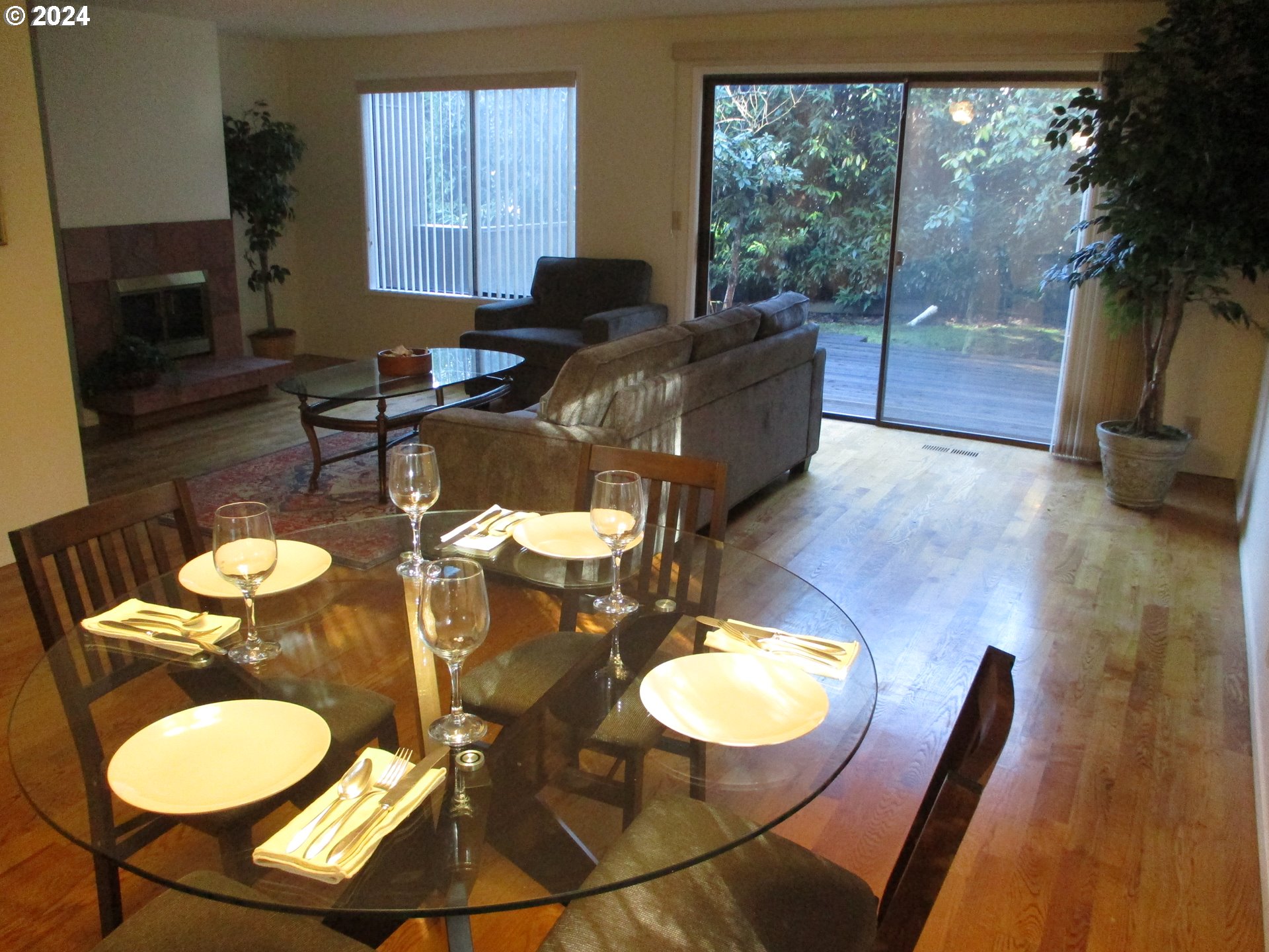2207 Ridgeway Drive Eugene, OR 97401 - Photo 7 of 27 Dining Room