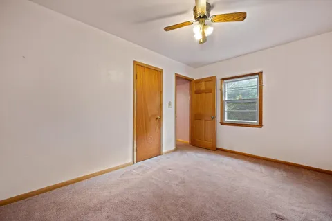 $324,900 | 11126 West Freistadt Road, Mequon, WI 53097