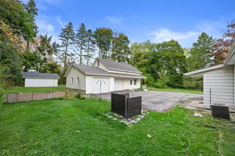 $324,900 | 11126 West Freistadt Road, Mequon, WI 53097