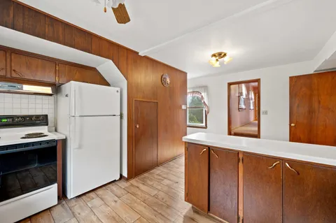 $324,900 | 11126 West Freistadt Road, Mequon, WI 53097