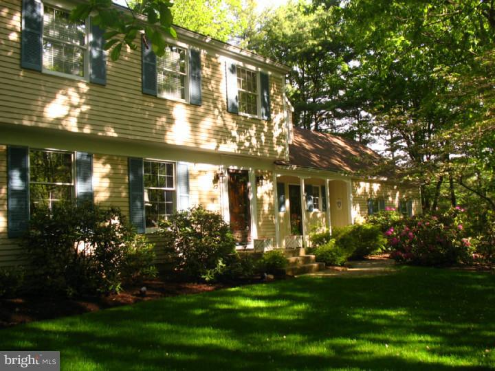 5 Strafford Circle Road Medford, NJ 08055 - Photo 1 of 25 Exterior Front