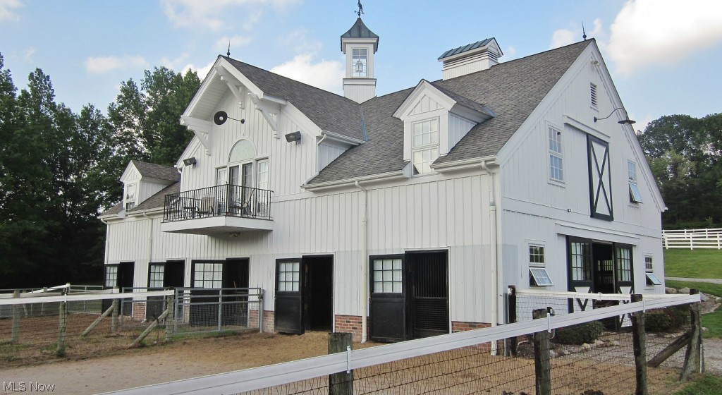 8844 Mentor Road Mentor, OH 44060 - Photo 10 of 25 Tony Paskevich designed Post and Beam Barn, accented with Finelli Iron Works