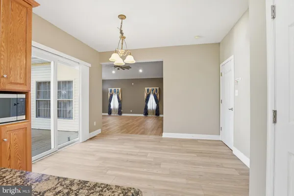 a view of a storage & utility room with washer and dryer
