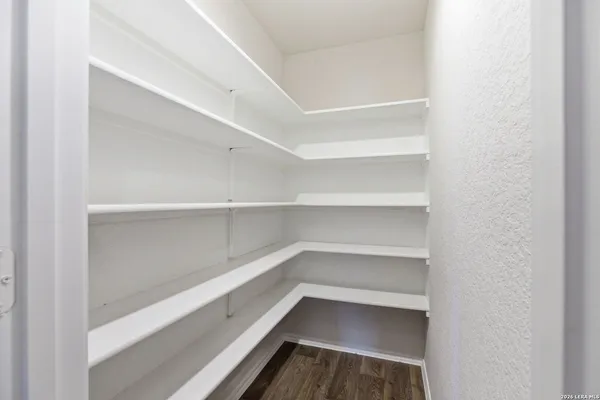 $2,000 | 1042 Andean Emerald, San Antonio, TX 78253