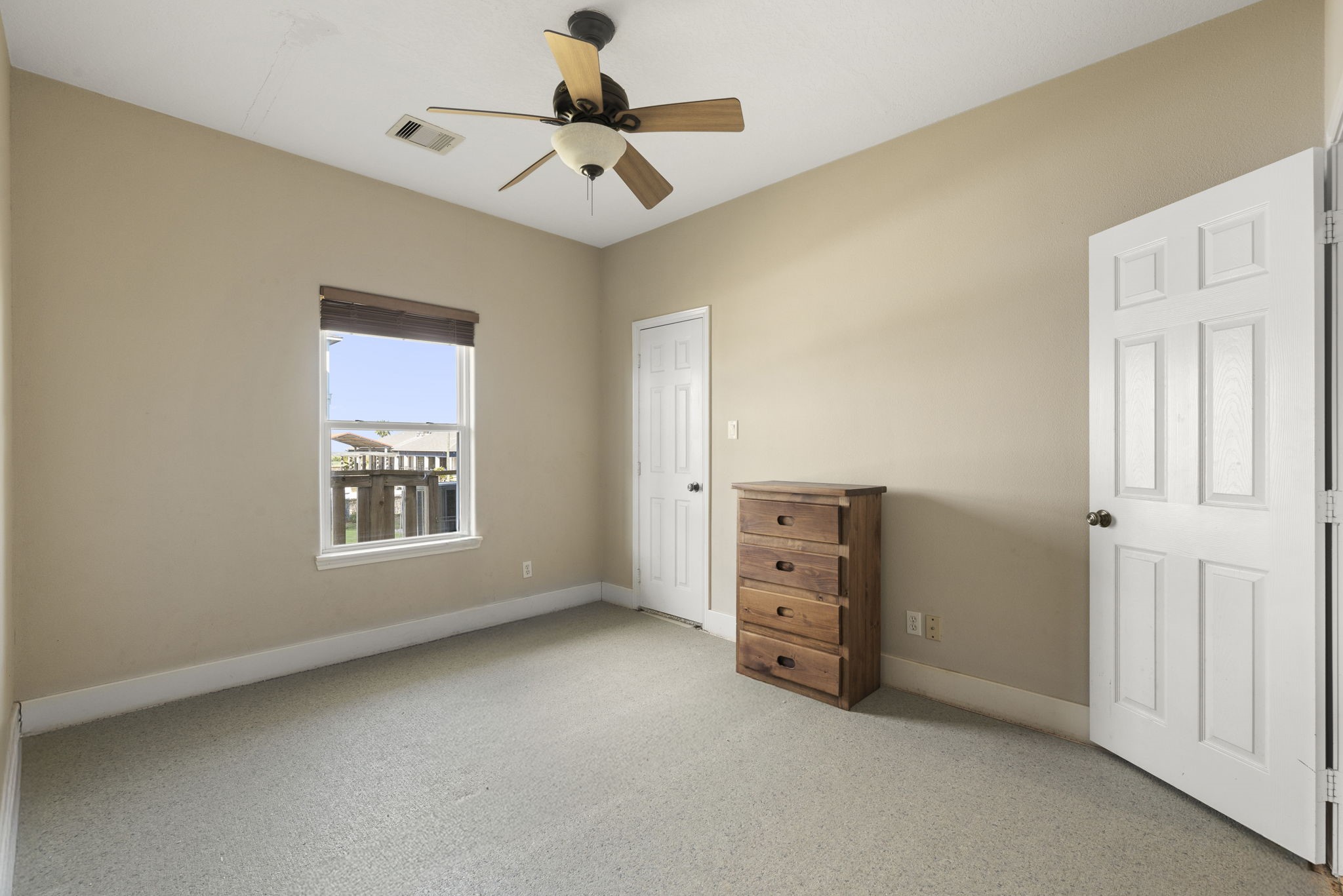 210 Fathom Drive Freeport, TX 77541 - Photo 15 of 34 2nd bedroom