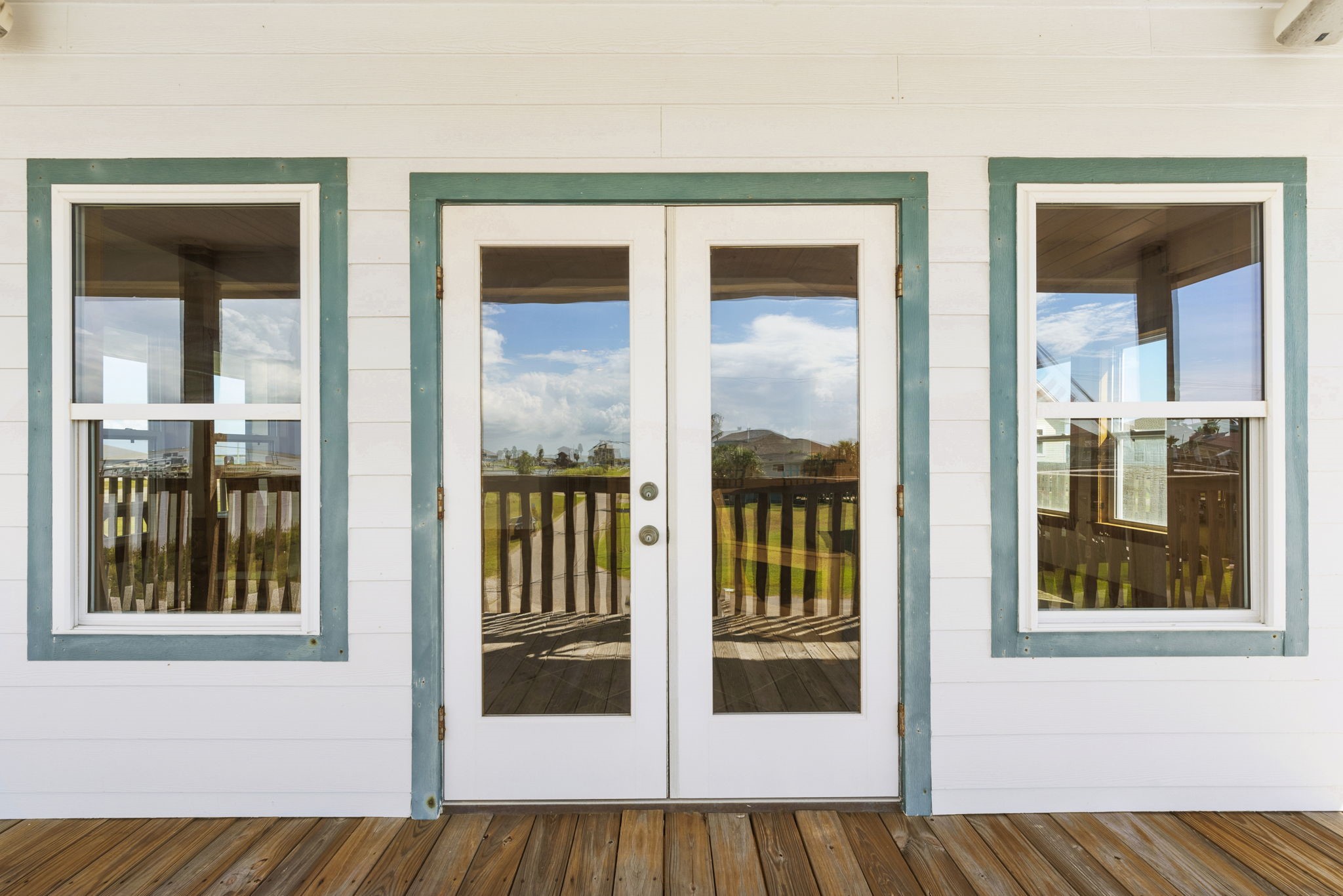 210 Fathom Drive Freeport, TX 77541 - Photo 7 of 34 Welcome Home