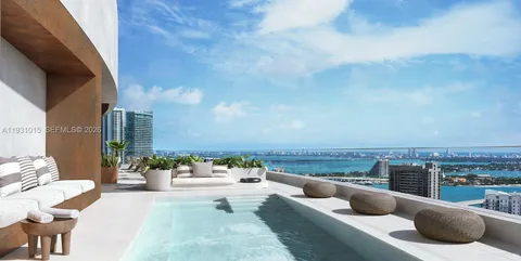 $825,000 | 225 North Miami Avenue, Unit 912, Miami, FL 33128