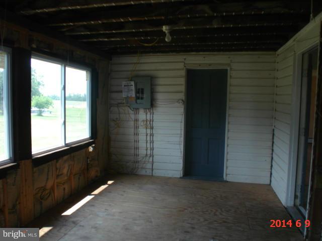 12301 Warner Road Keymar, MD 21757 - Photo 8 of 16 a view of room with window
