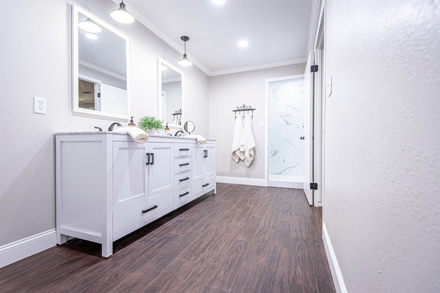 310 South Anderson Road, Unit A Exeter, CA 93221 - Photo 16 of 63