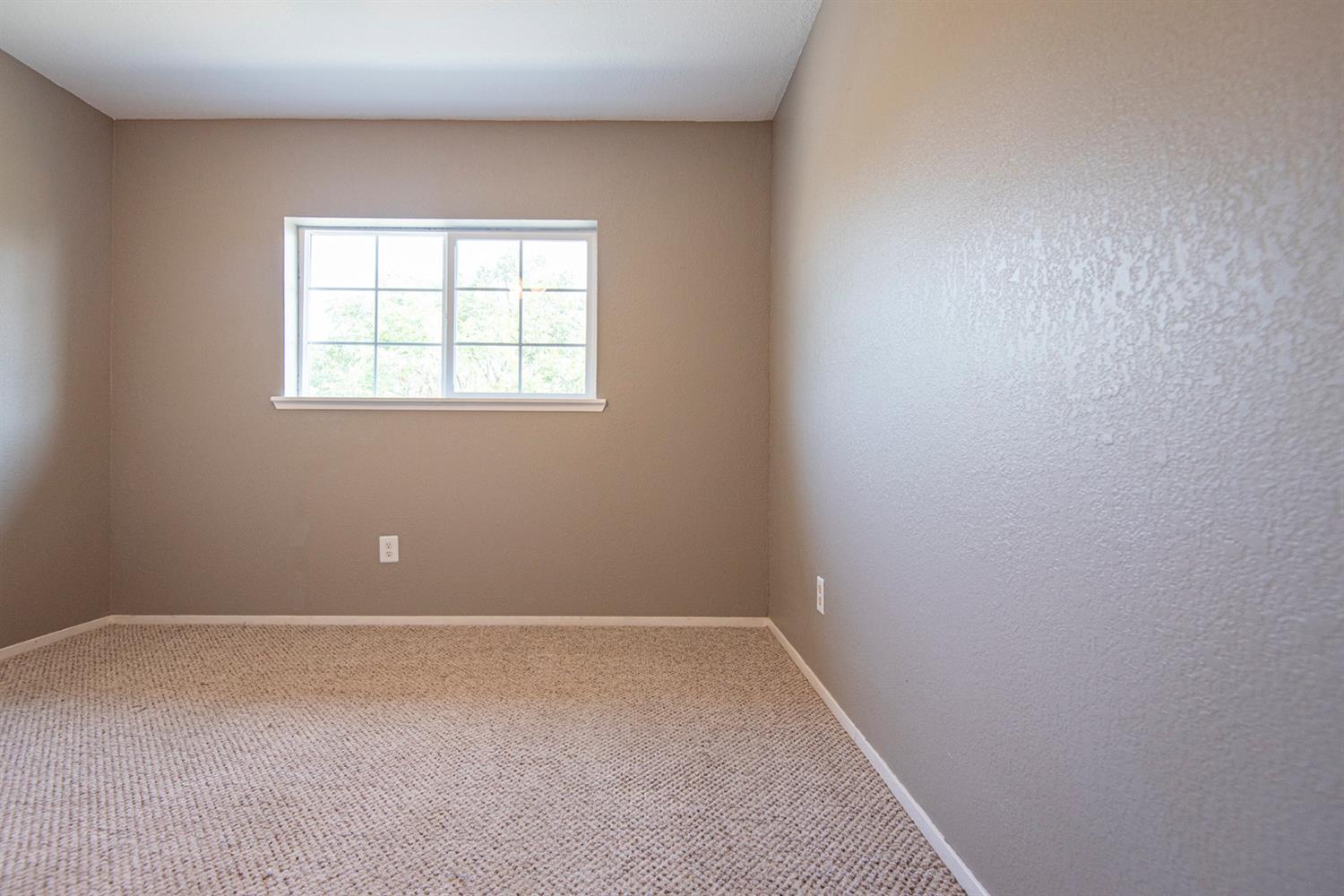 310 South Anderson Road, Unit A Exeter, CA 93221 - Photo 44 of 63