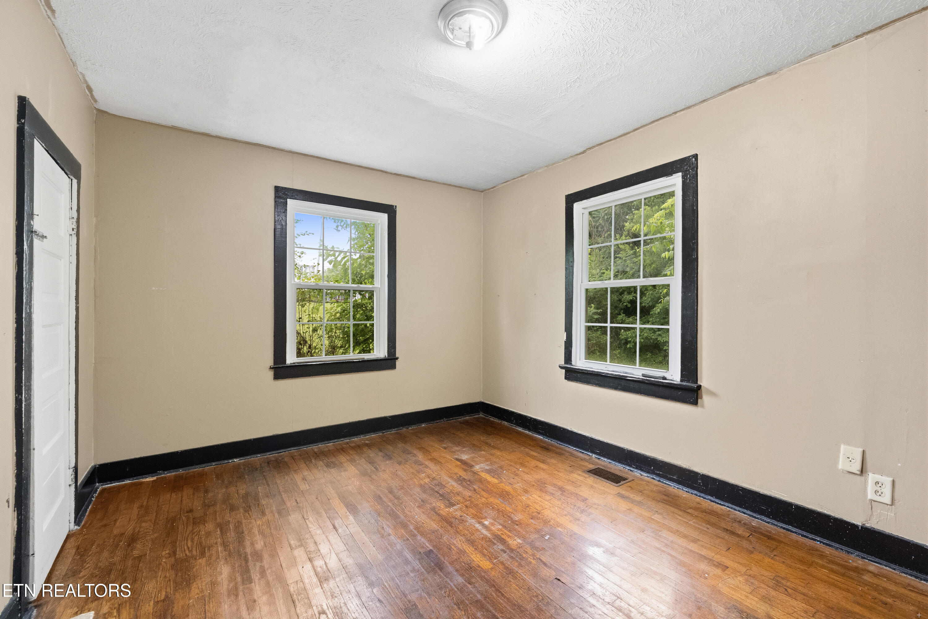 713 Rutledge Avenue Morristown, TN 37813 - Photo 10 of 29 16 Positive Perceptions-16