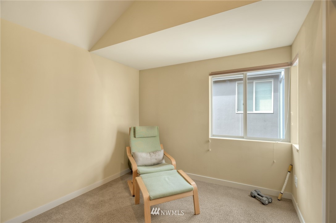 911 North 85th Street Seattle, WA 98103 - Photo 12 of 21