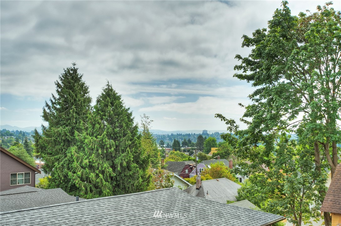 911 North 85th Street Seattle, WA 98103 - Photo 5 of 21
