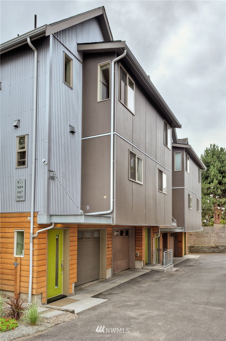 911 North 85th Street Seattle, WA 98103 - Photo 7 of 21