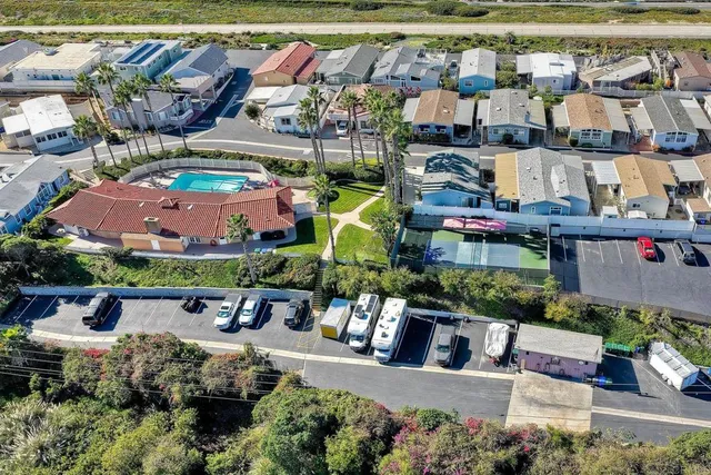 $1,699,000 | 6506 Oceanview Drive, Carlsbad, CA 92011