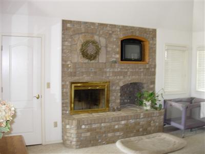 1394 South Rainbow Route Sanger, CA 93657 - Photo 7 of 12 Gallery Image 7